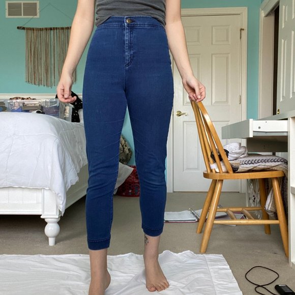 high waisted capri jeans - Picture 2 of 5